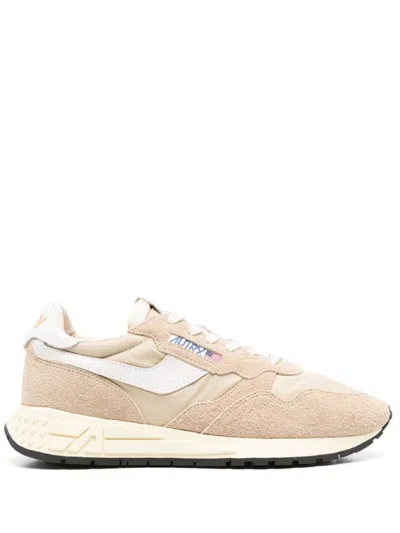 Autry Sneakers Camel-white In Black