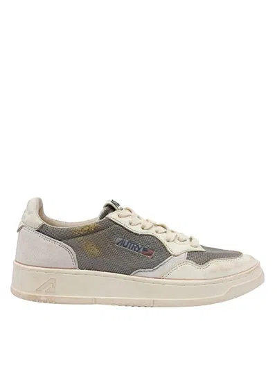 Autry Sneakers In Neutral