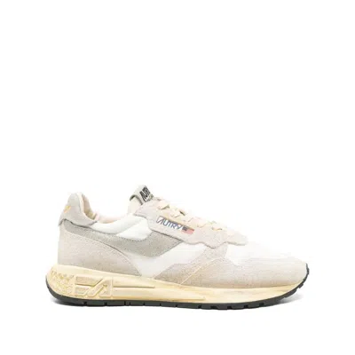 Autry Sneakers In Neutrals/white