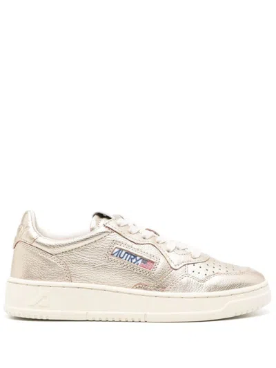 Autry Medalist Low Metallic Textured-leather Sneakers