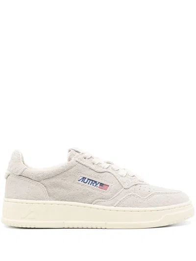 Autry Medalist Suede Sneakers In S415 White