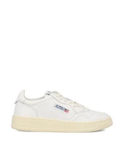 Autry Medialist Low Sneakers In White