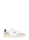 Autry Medalist Low Sneakers In White