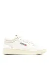 Autry Medalist Low Sneakers In White