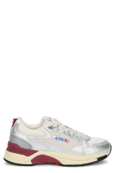 Autry Sneakers With Colorful Details In Gray