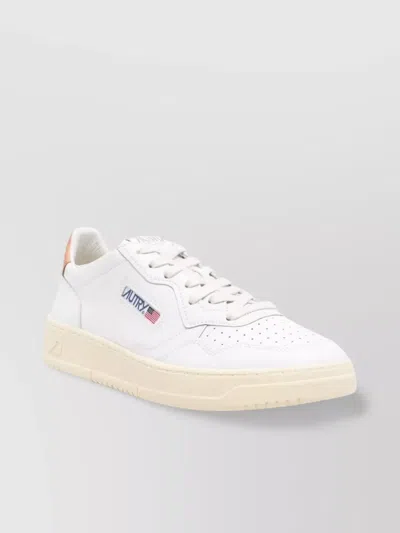 Autry Sneakers With Contrast Heel Tab