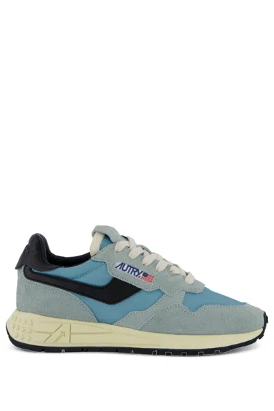 Autry Stylish Flat Shoes For Women In Blue