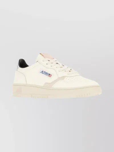 Autry Stylish Leather Medalist Low-top Sneakers