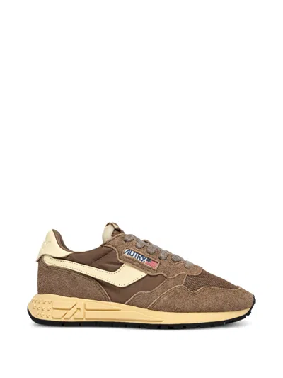 Autry Reelwind Low Sneakers In Brown Suede Leather