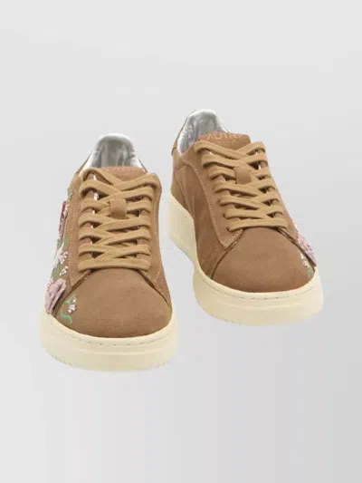 Autry Suede Sneakers Embroidered Design In Brown