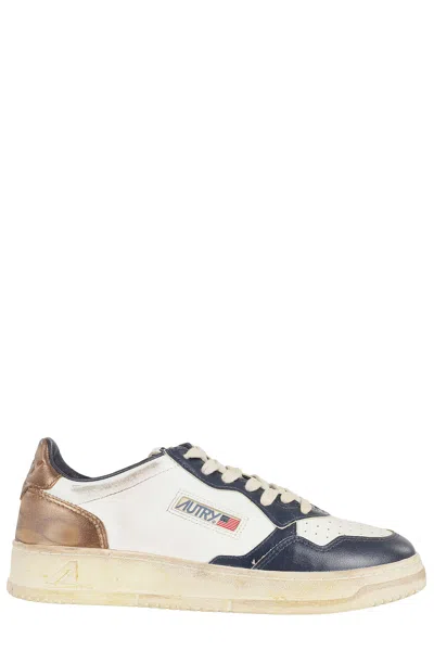 Autry Medalist Low Super Vintage Sneakers In White Blue Copper Men In Multi