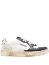 Autry Medalist Low Super Vintage Sneakers In White