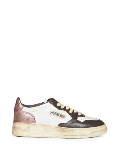 Autry Sup Vint Low Wom In White