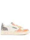 Autry Super Vintage Low Woman Sneakers By  In Orange