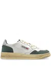 Autry Super Vintage Medallist Low-top Sneakers In White