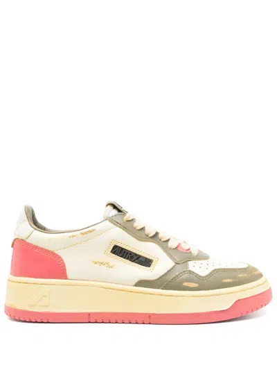 Autry Super Vintage Sneakers In Neutrals