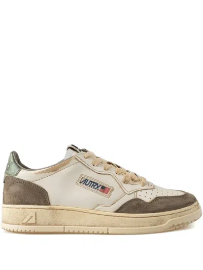 Autry Super Vintage Sneakers In Neutrals