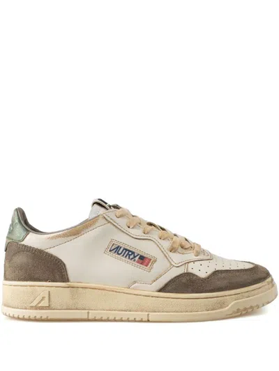 Autry Vintage-inspired Low-top Sneakers In Leather And Suede In White