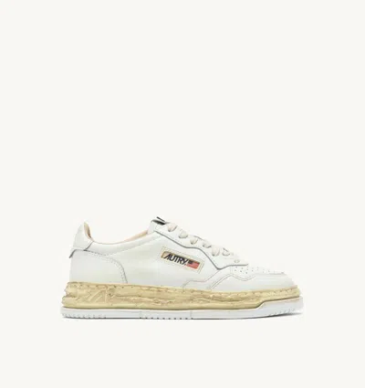AUTRY AUTRY SUPVINT LOW WOMAN MIHARA YASUHIRO SHOES