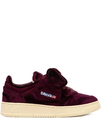 Autry Velvet Bow Medalist Trainers In Brown