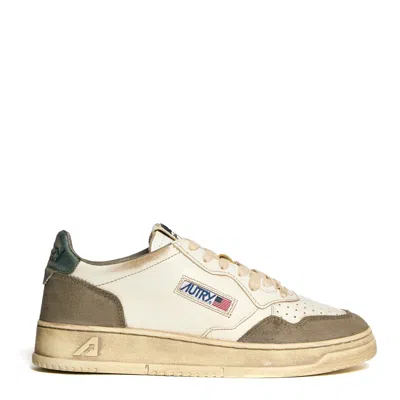 Autry Vintage-inspired Low-top Sneakers In Leather And Suede In White