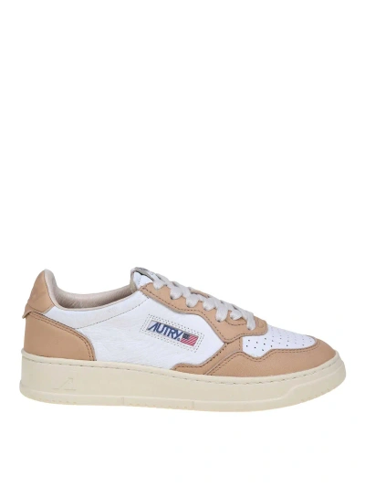 Autry White And Caramel Leather Sneakers In Grey
