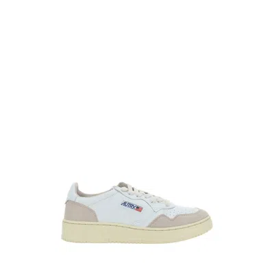 Autry White Calf Leather Bos Taurus Low Top Sneakers In Neutral