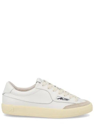 Autry White Lace Up Sneakers