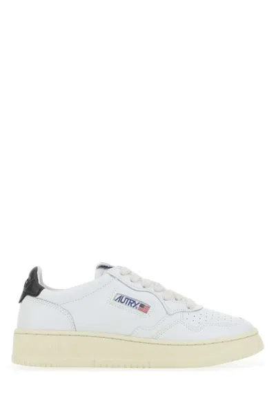 Autry Medalist Leather Sneakers In White