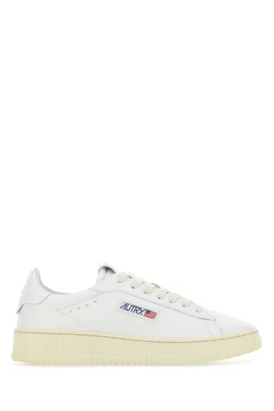 Autry White Leather Medalist Sneakers In Ll15