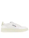 Autry Medalist Low Leather Sneakers In White