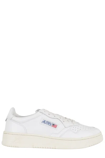 Autry White Medalist Low Leather Sneakers