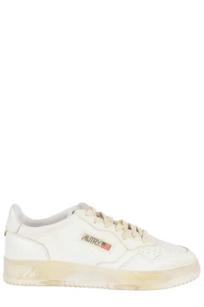 Autry White Sup Vint Low Vintage-effect Leather Sneakers In Multi