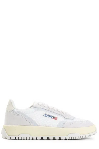 Autry Wildpace Low-top Sneakers In White