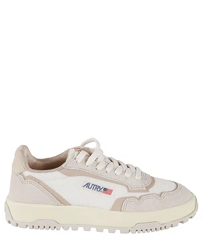 Autry Wildpace Sneakers In Sand