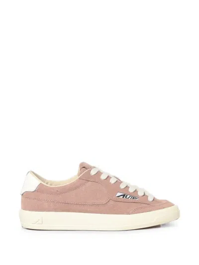 Autry Windscape Low Sneakers In Pigeon And Marshmallow Suede In Brown