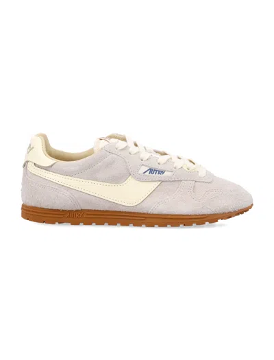 Autry Windspin Leather Sneakers In Neutral
