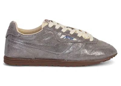 Pre-owned Autry Windspin Low Glitter (women's) Sneakers In Silver Ivory