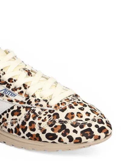 Autry Windspin Low Leopard-print Leather Sneakers In Animal Print