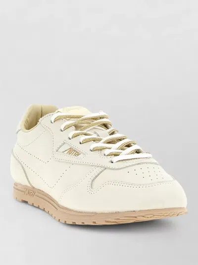 Autry Windspin Low Top Sneakers Rubber Sole In White