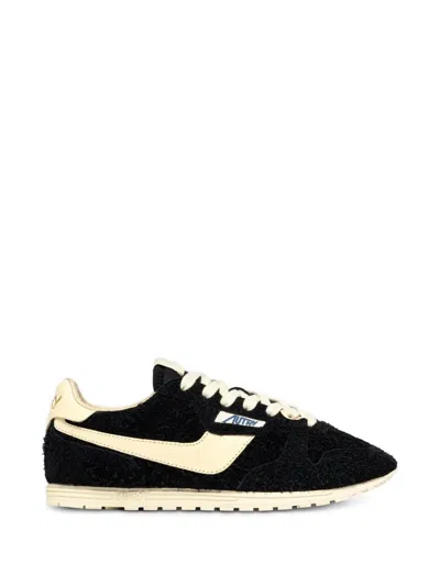 Autry Windspin Low Leather Sneaker In Black