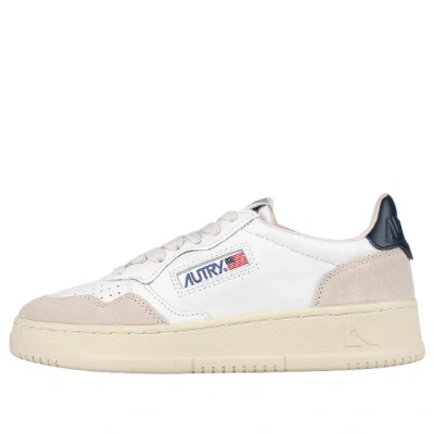 Autry (wmns)  Medalist Low Leather 'white Suede Blue' In Multi