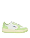 Autry White And Green Two-tone Leather Medalist Low Sneakers In Green