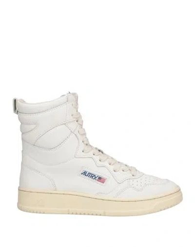Autry Woman Sneakers Ivory Size 8 Soft Leather In White