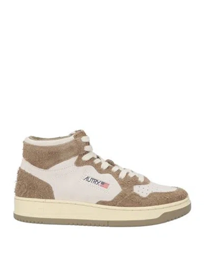 Autry Woman Sneakers Khaki Size 10 Leather In Beige