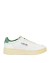 Autry Medalist Low Sneakers In White And Green Leather In White