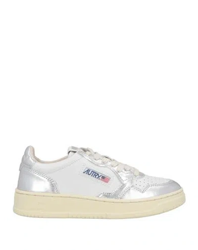 AUTRY AUTRY WOMAN SNEAKERS WHITE SIZE 7 LEATHER