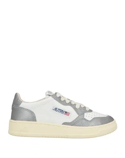 Autry Woman Sneakers White Size 8 Leather