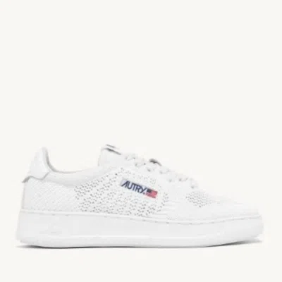 AUTRY WOMEN'S EASE KNIT MEDALIST LOW SNEAKER IN WHITE