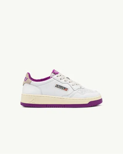 Autry Women's Medalist Low Sneakers In White Hvl In Multi